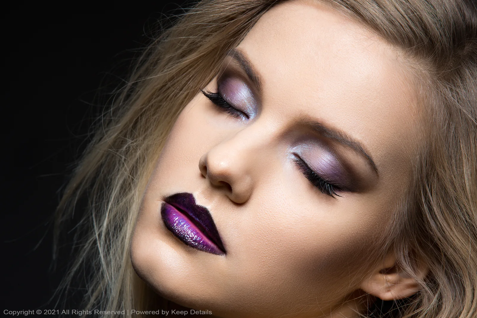 6 Must-to-Own Makeup Products That Should Be Kept In Every Girl’s Vanity