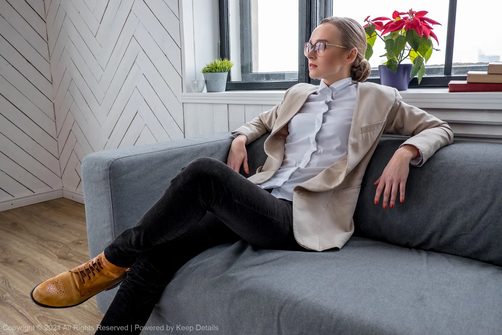 Back to Basics: 7 Staples That Deserves to be in Every Woman`s Wardrobe