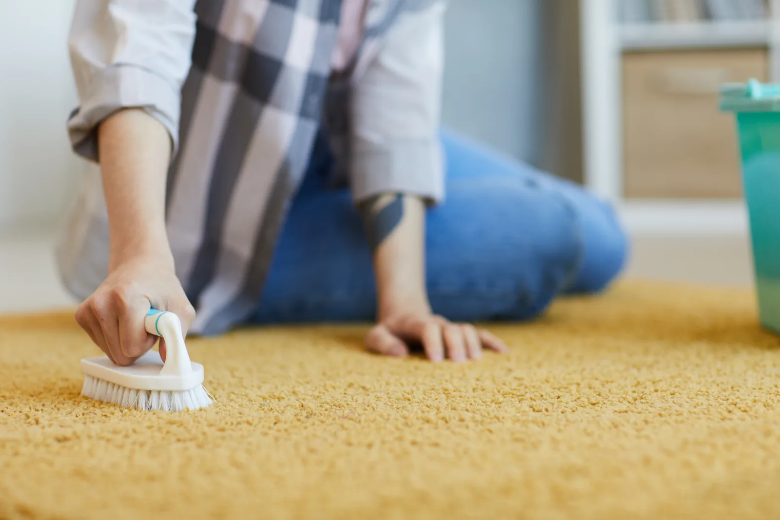 DIY Cleaners: Have A Cleaner House Within A Budget