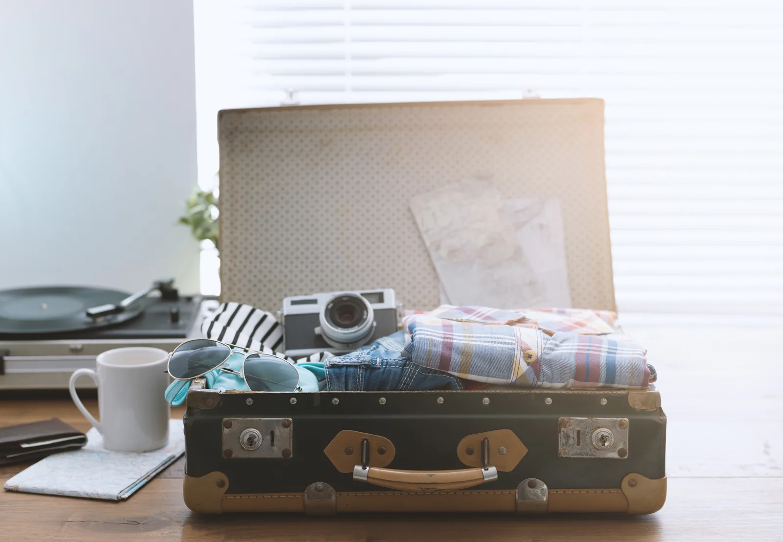 8 Brilliant Space-Saving Hacks for Packing Suitcase Next Time