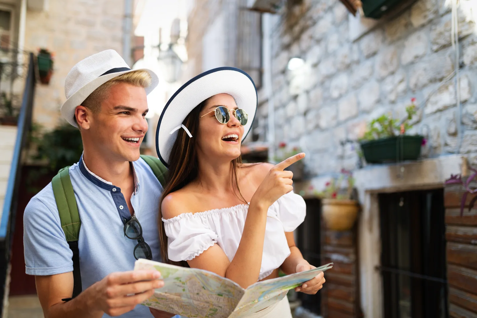Travel Tips: How To Earn Points And Miles To Travel On A Budget